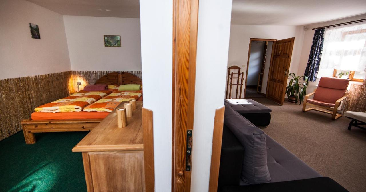 Vegzion - Vegan B&B สโวโบดา นาด อูโปว์ ภายนอก รูปภาพ