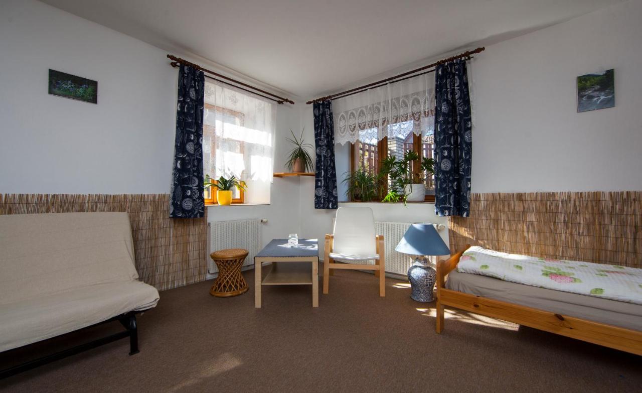 Vegzion - Vegan B&B สโวโบดา นาด อูโปว์ ภายนอก รูปภาพ